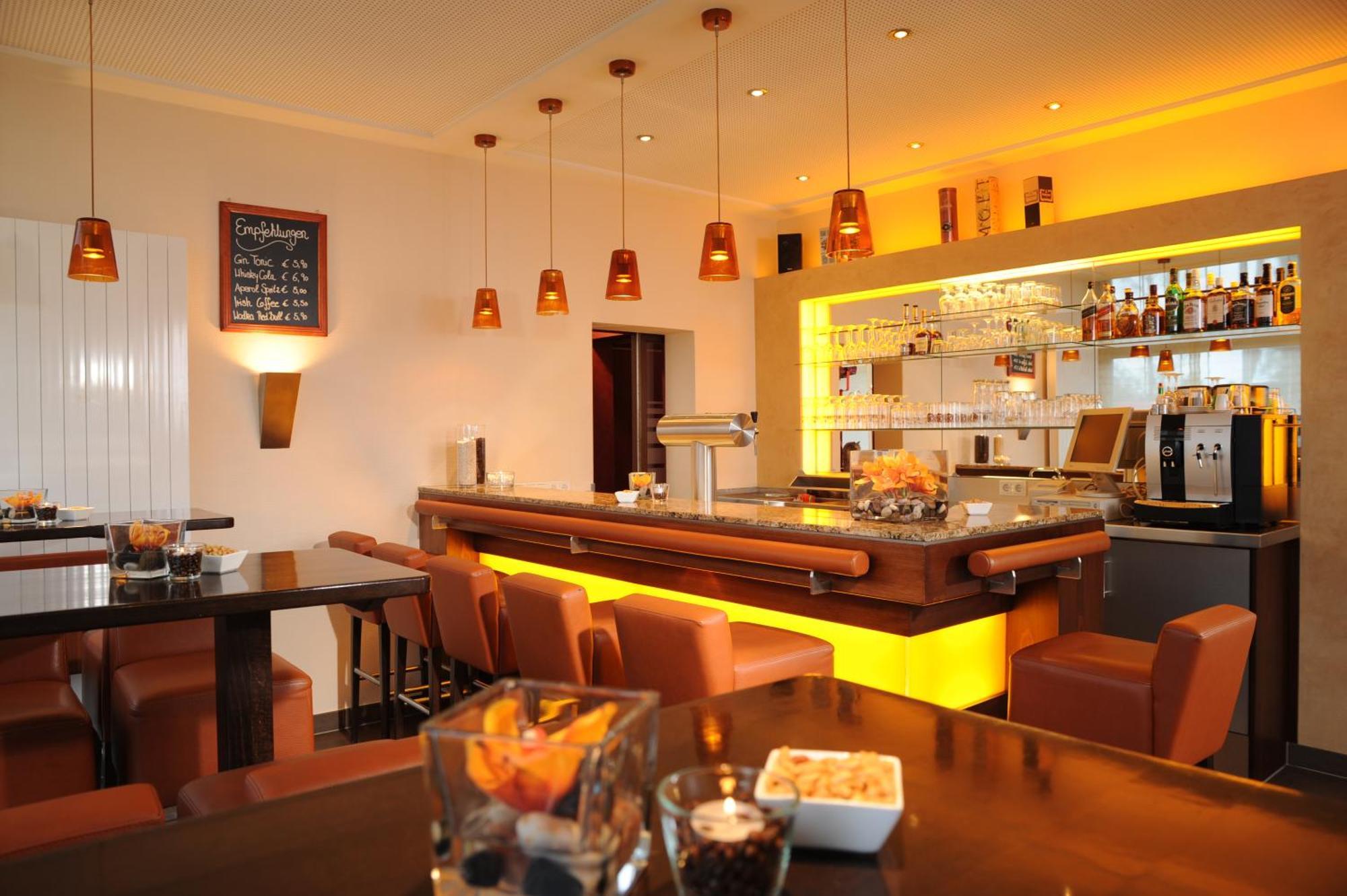 Air Hotel Wartburg Dusseldorf Ngoại thất bức ảnh