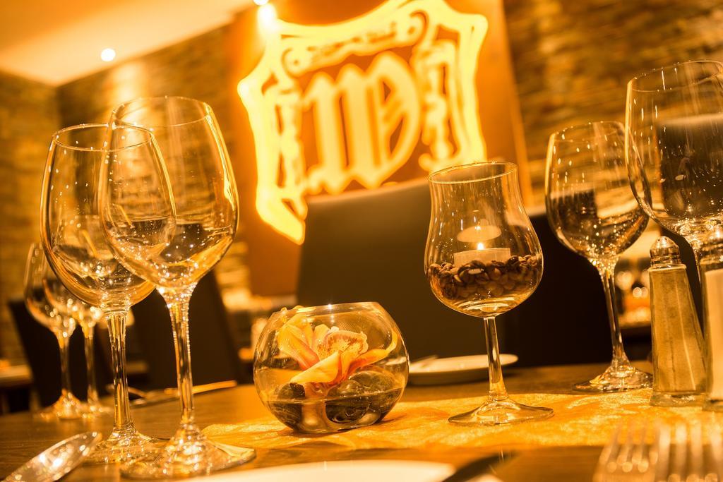 Air Hotel Wartburg Dusseldorf Ngoại thất bức ảnh