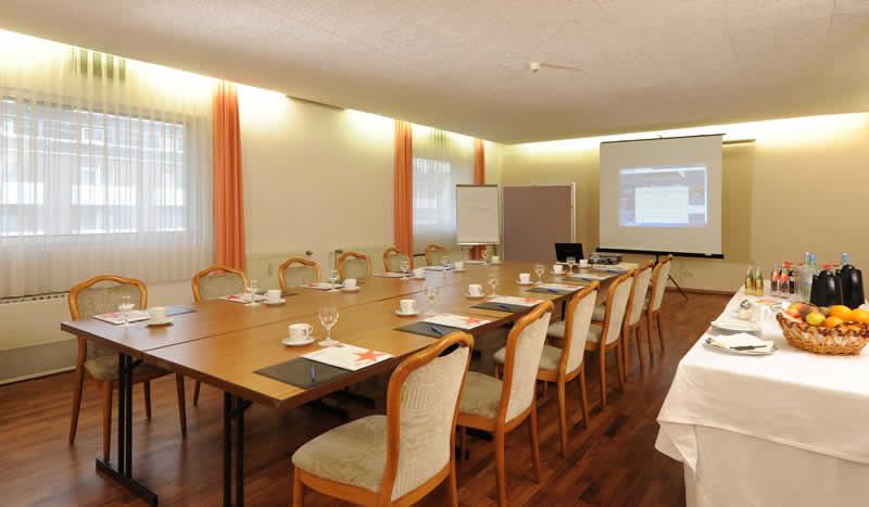 Air Hotel Wartburg Dusseldorf Ngoại thất bức ảnh